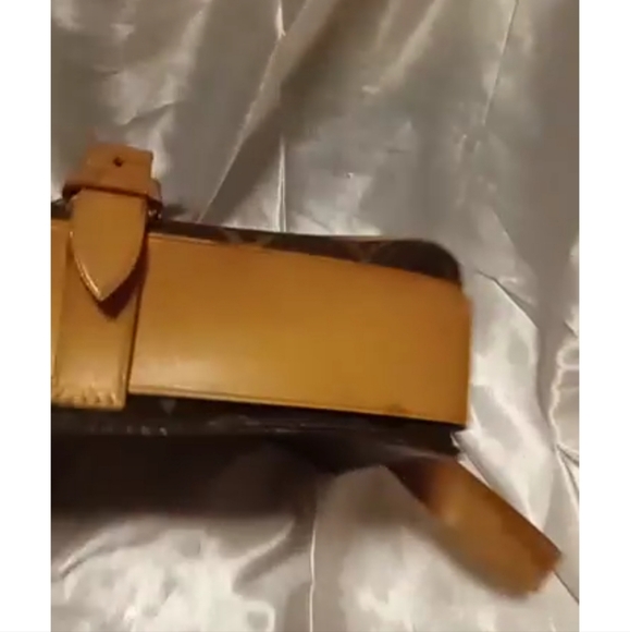 Louis Vuitton This beautiful GM size Authentic Cartouchiere CB Selling for $895. - Picture 14 of 14